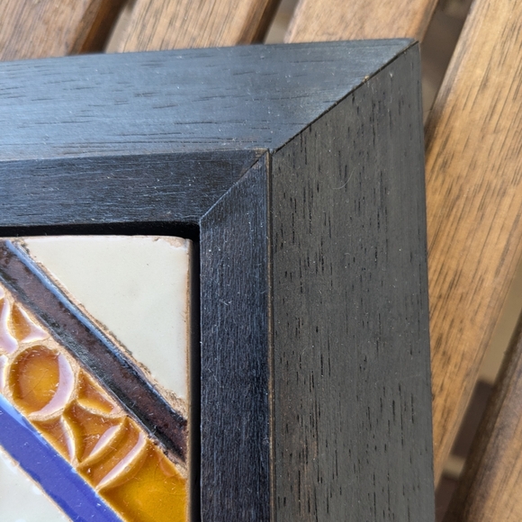 Vintage Spanish tile wall hanging - Picture 5 of 12